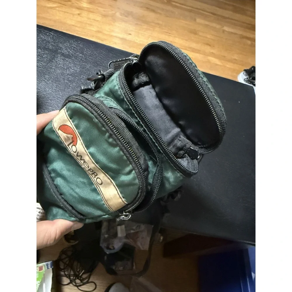 Lowepro Mini Mag AW Camera Carry Bag